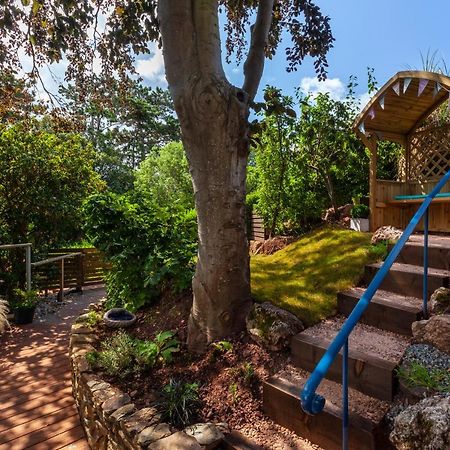 מיינהד Porthole Log Cabin מראה חיצוני תמונה